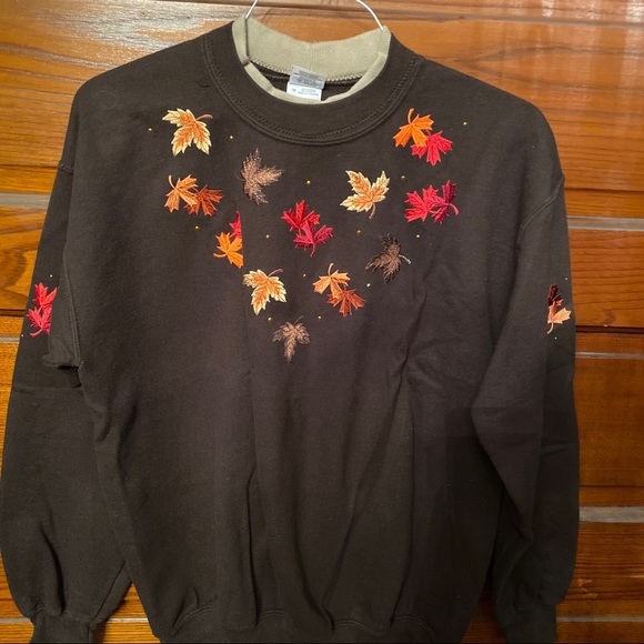 Other - Women’s Fall Sweatshirt Sz. M